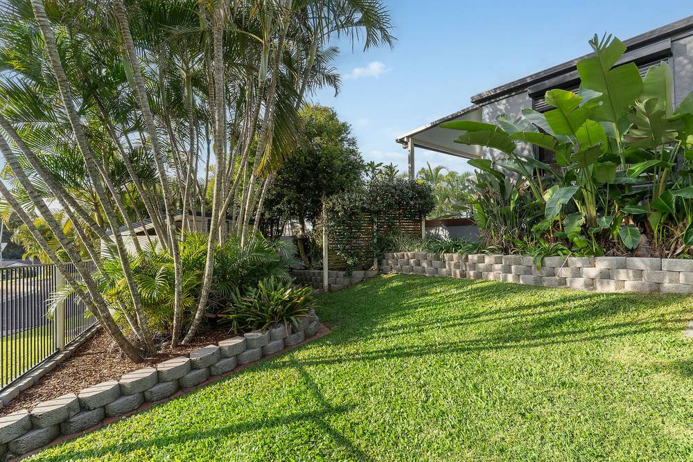 2 Villari Close, Belmont, QLD 4153