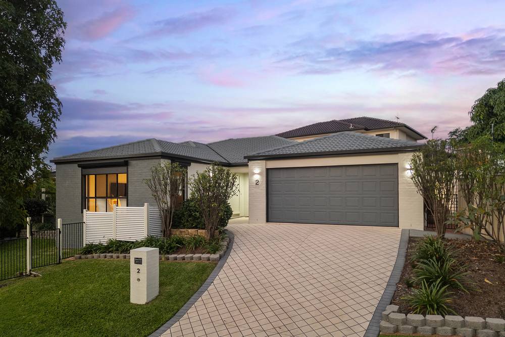 2 Villari Close, Belmont, QLD 4153