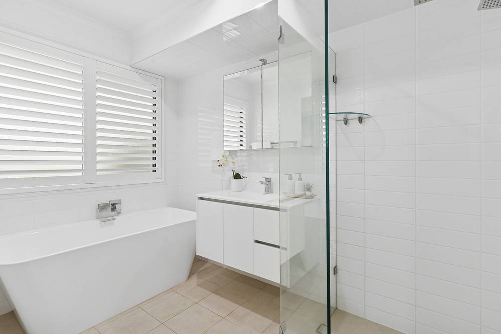 2 Villari Close, Belmont, QLD 4153