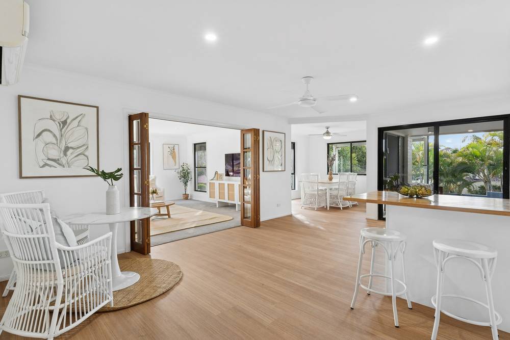 2 Villari Close, Belmont, QLD 4153