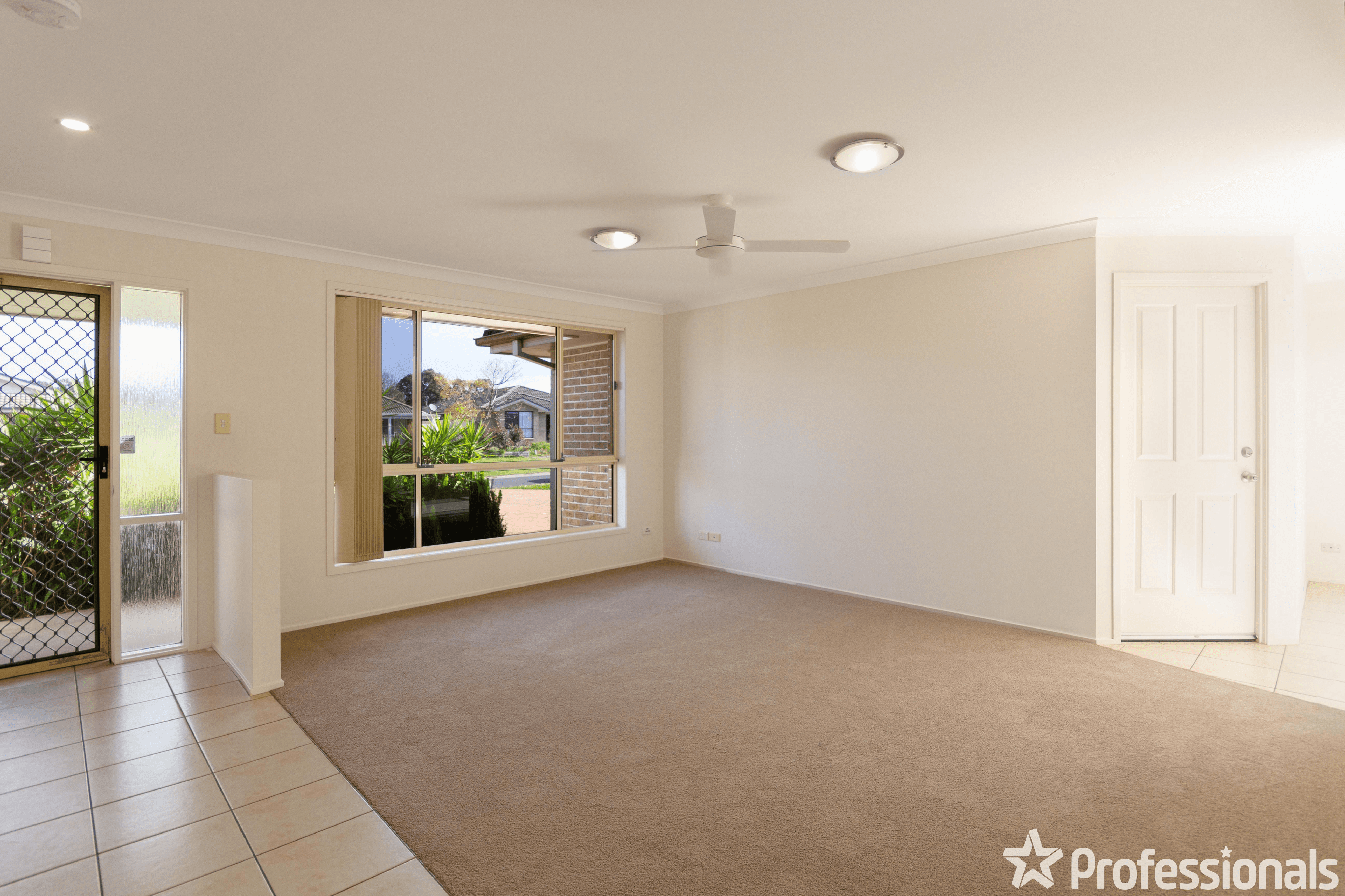 34 Golden Ash Close, WORRIGEE, NSW 2540