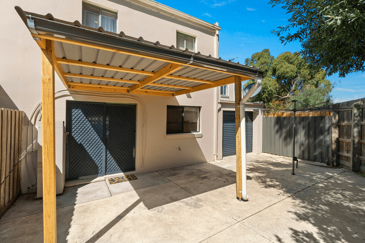 6/9 Ostia Court, THOMASTOWN, VIC 3074