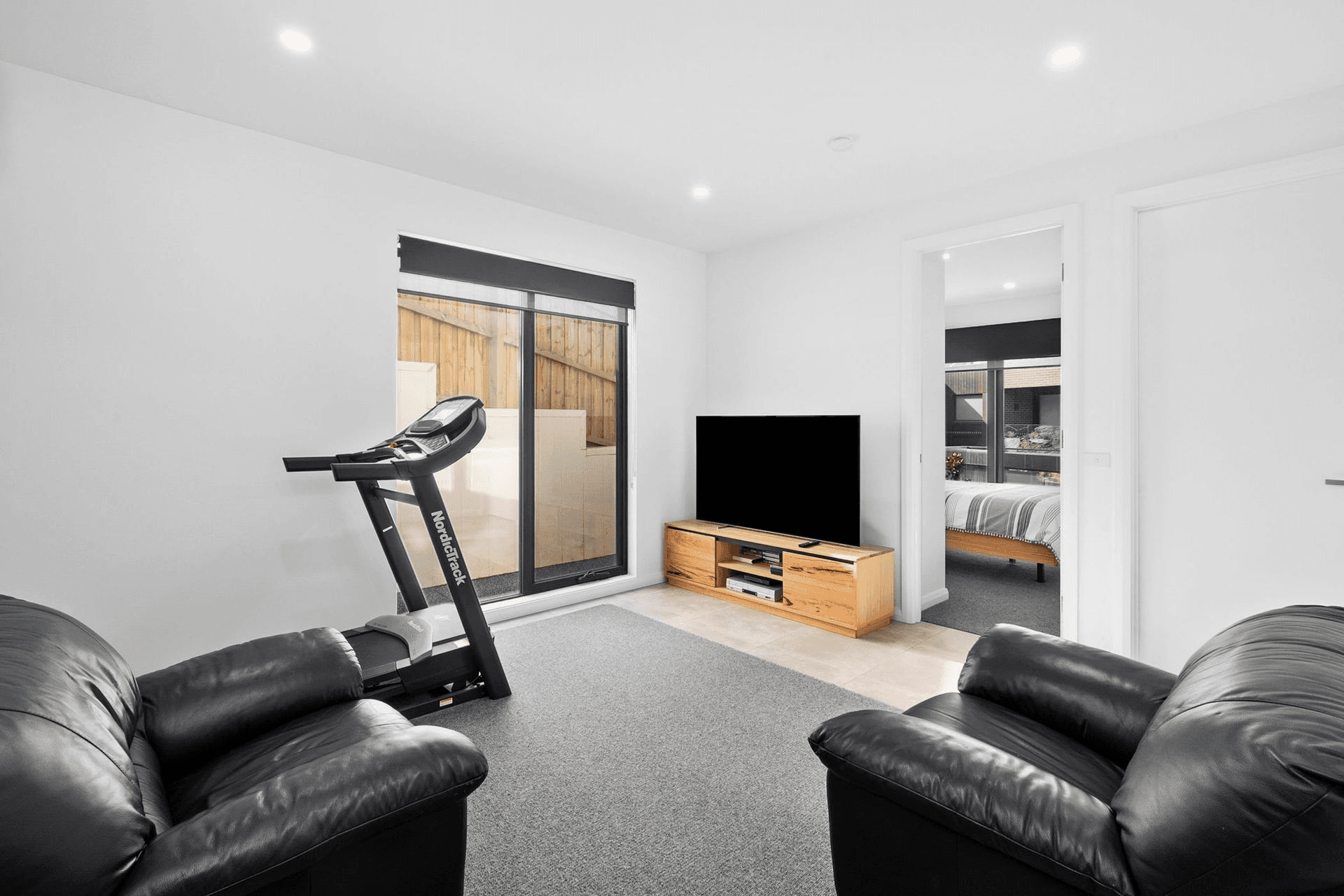 3/5 Balmoral Crescent, Rippleside, VIC 3215