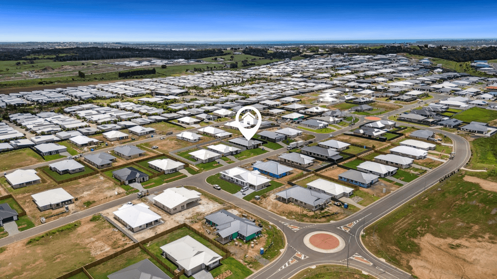 11 Cardamon Avenue, NIKENBAH, QLD 4655