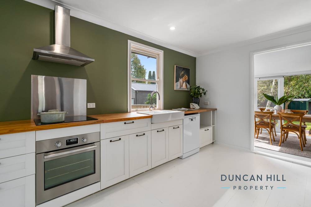 2 College Place, BOWRAL, NSW 2576
