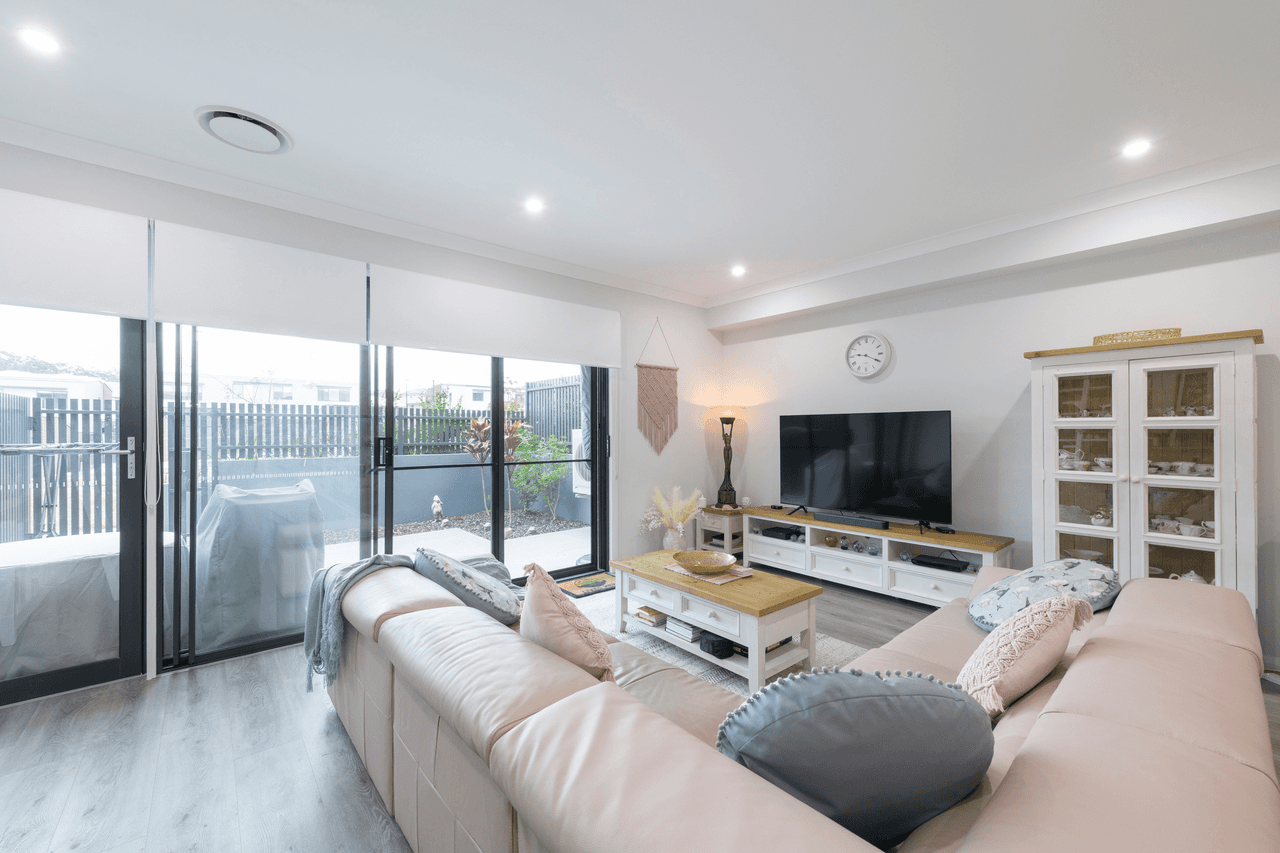 10 Alight Circuit, CAMERON PARK, NSW 2285