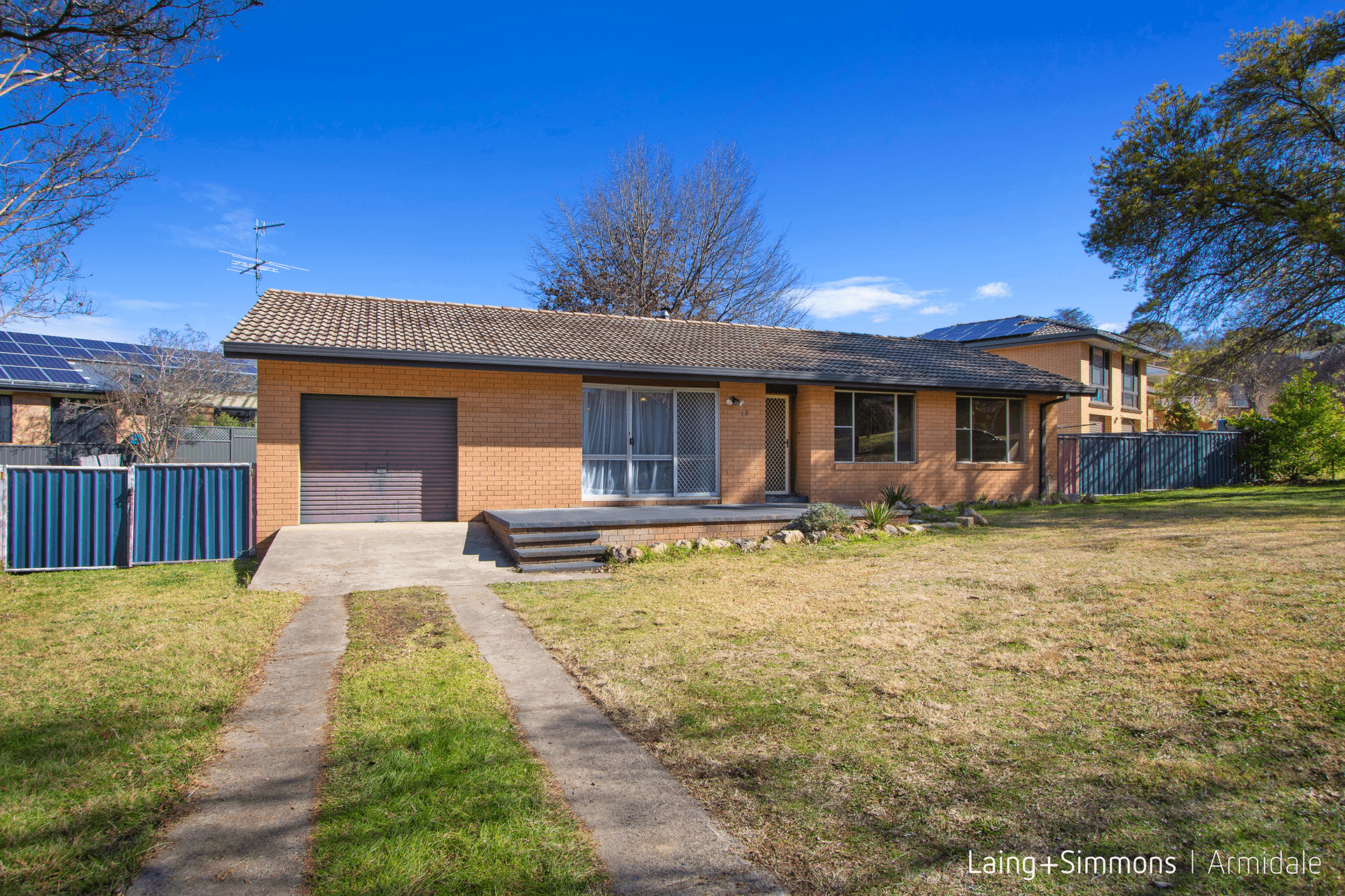 18 Freeman Crescent, Armidale, NSW 2350