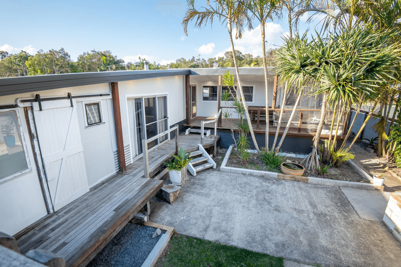 24 Fiddaman Road, EMERALD BEACH, NSW 2456