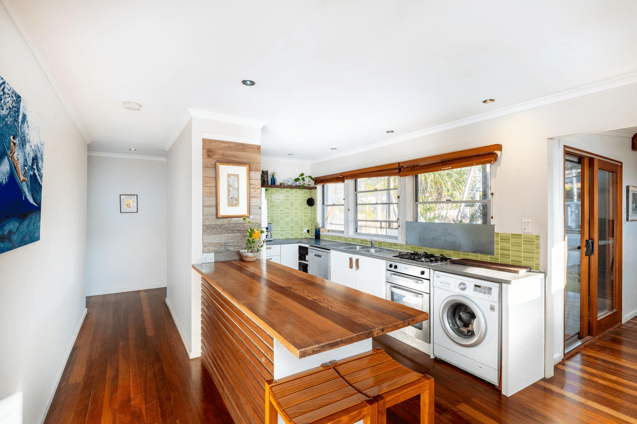 24 Fiddaman Road, EMERALD BEACH, NSW 2456