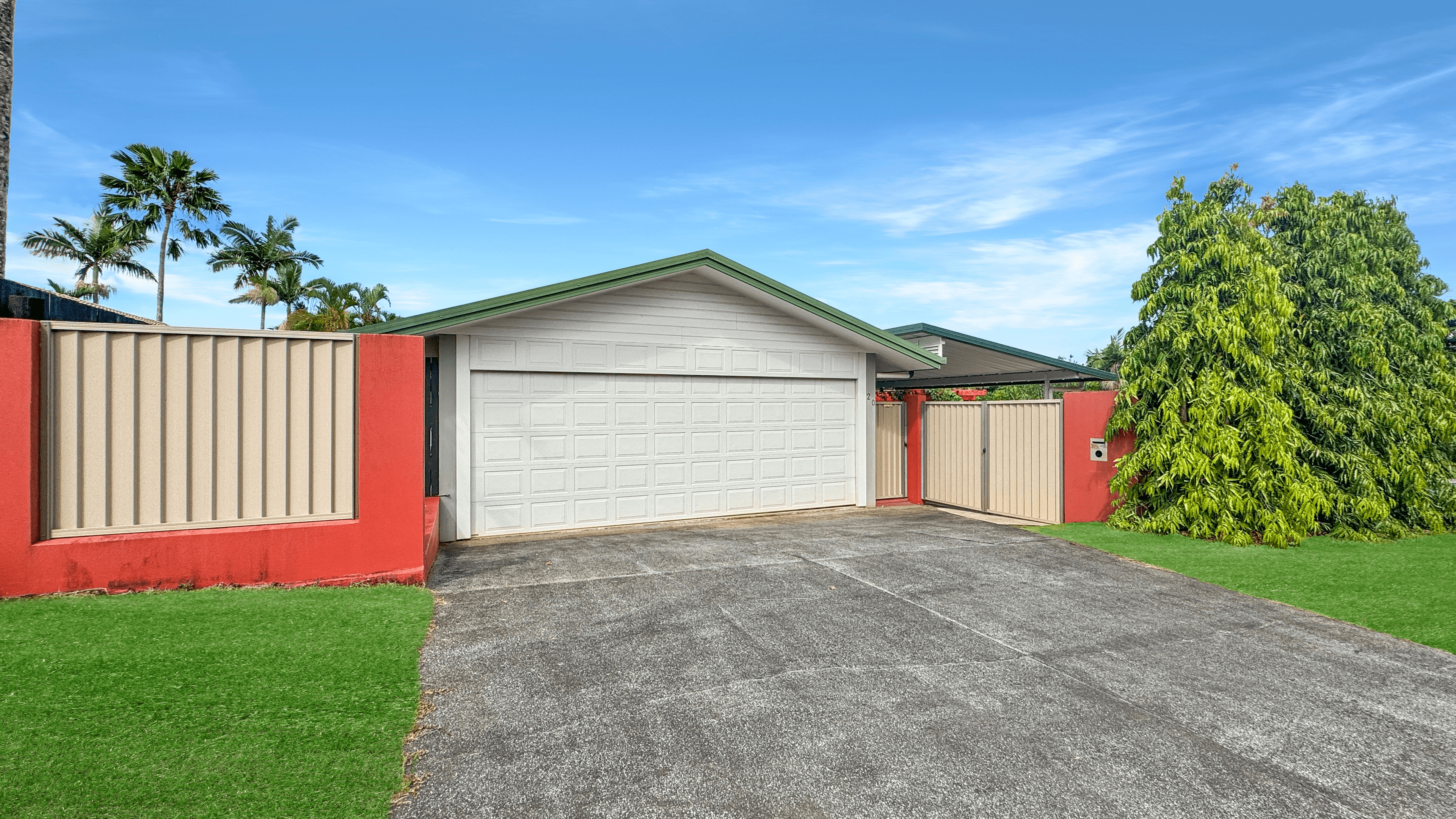 20 Majestic Street, Kamerunga, QLD 4870