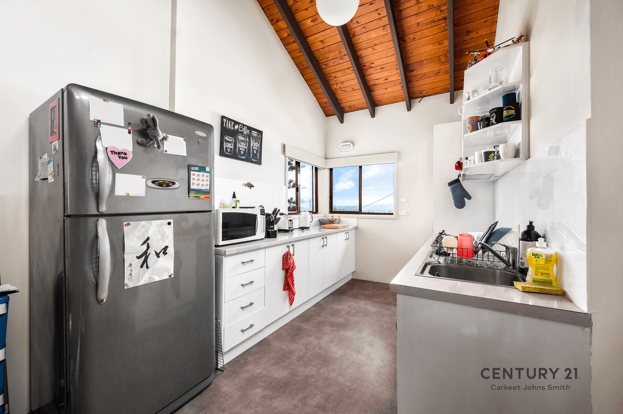 12 High Street, Redhead, NSW 2290