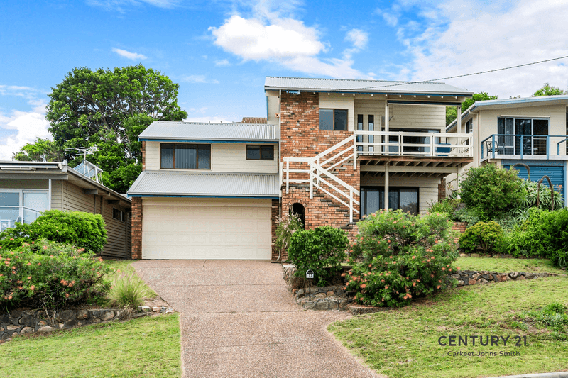 12 High Street, Redhead, NSW 2290