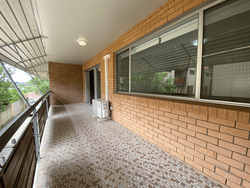 2/338 Cavendish Road, COORPAROO, QLD 4151