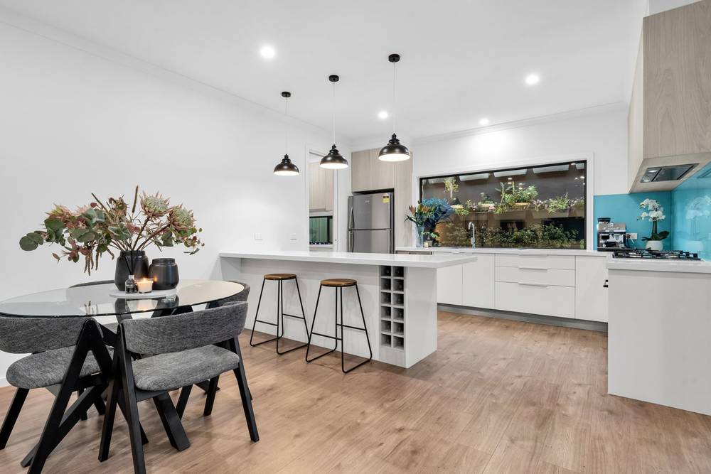 2/5 Glenwood Drive, Springvale South, VIC 3172