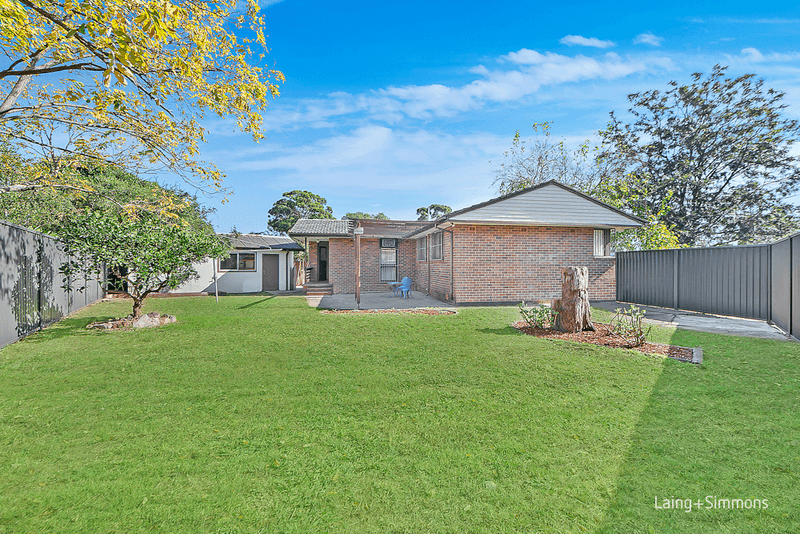 16 Niland Crescent, Blackett, NSW 2770