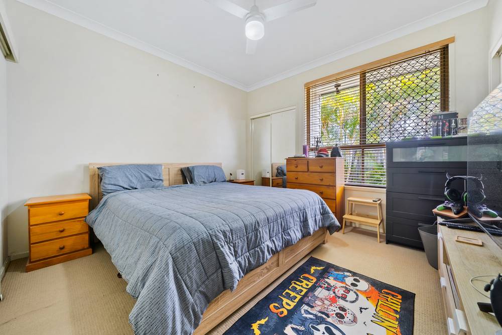 19 Barrington Street, SPRINGFIELD LAKES, QLD 4300