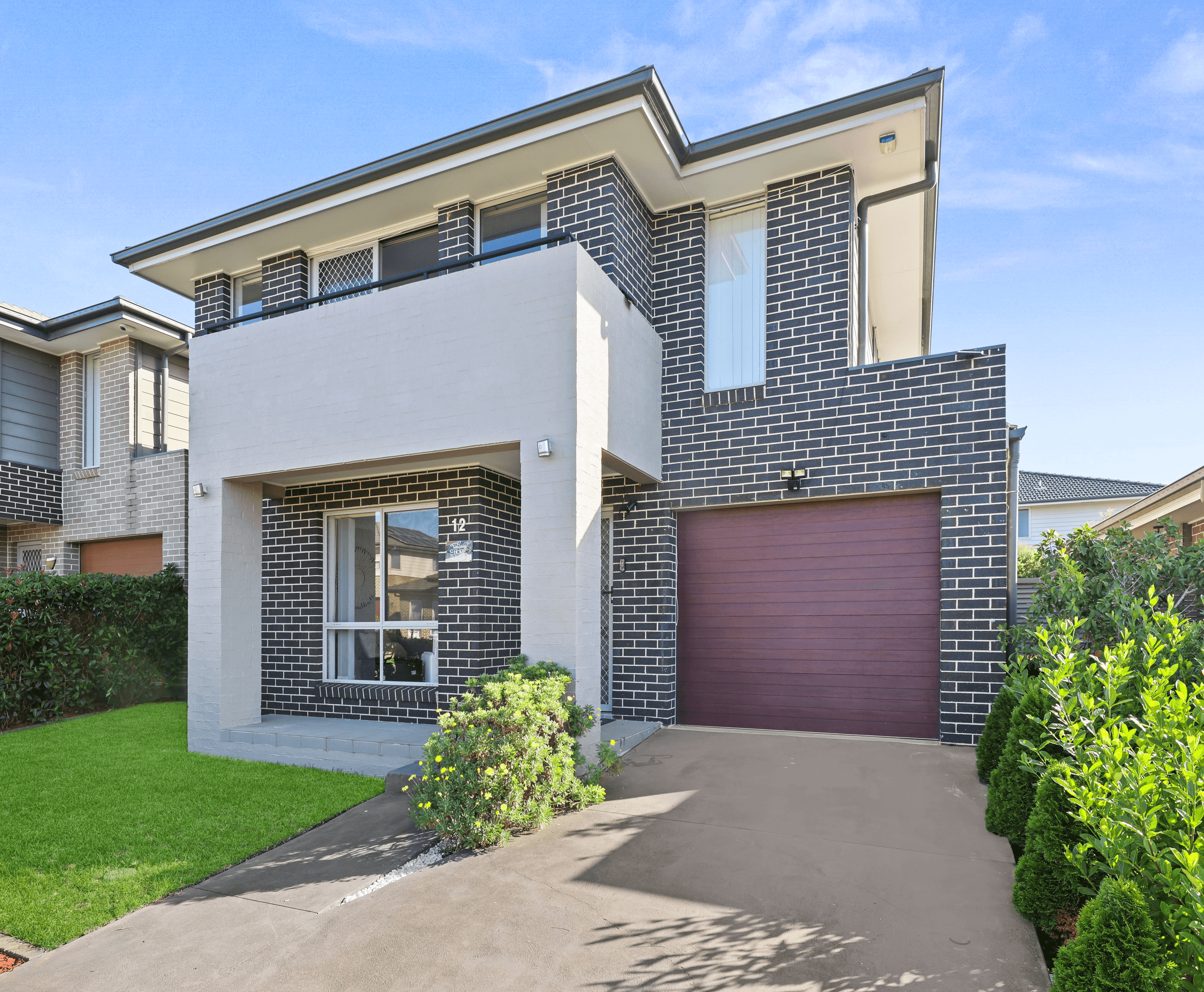 12 Holly Crescent, Jordan Springs, NSW 2747