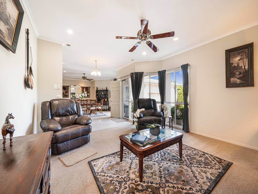 33 Heritage Drive, Glass House Mountains, QLD 4518