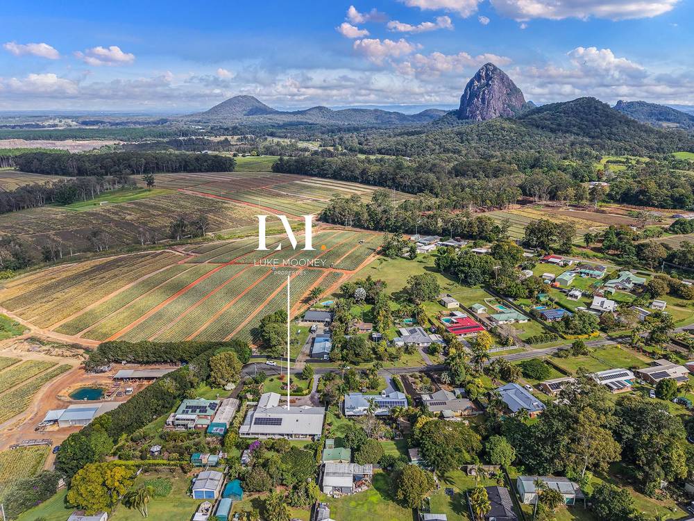 33 Heritage Drive, Glass House Mountains, QLD 4518