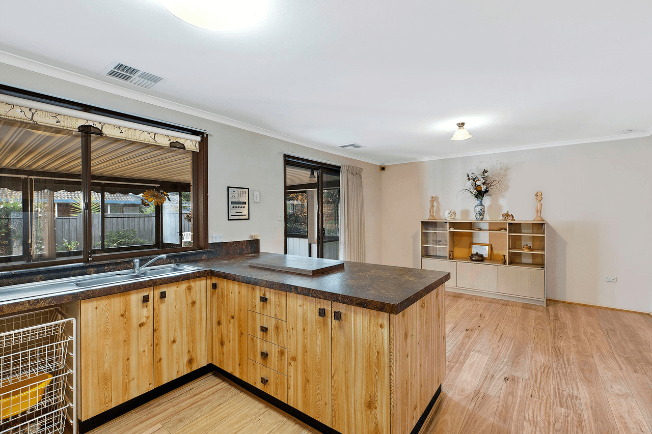 135 Thomas Mitchell Road, KILLARNEY VALE, NSW 2261