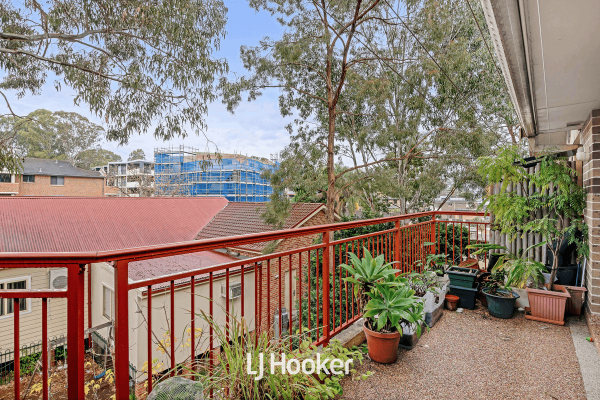 15/240 Targo Road, TOONGABBIE, NSW 2146