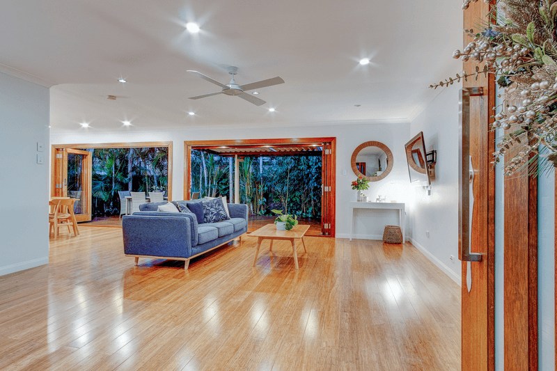 1 Seidler Avenue, COOMBABAH, QLD 4216