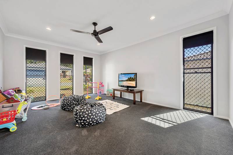 29 Tennessee Way, BERRINBA, QLD 4117