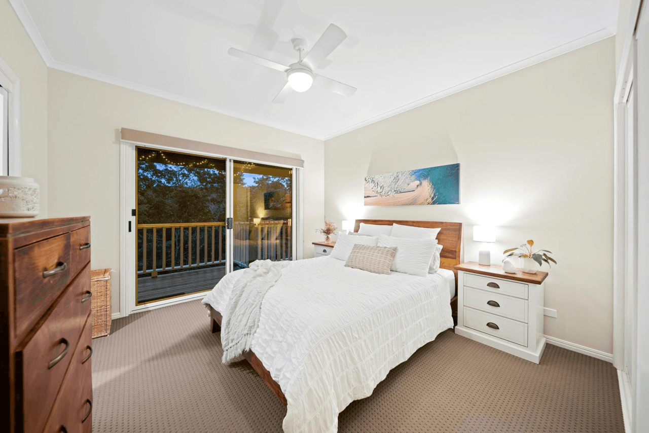 15 Wattlebird Court, CURRUMBIN VALLEY, QLD 4223