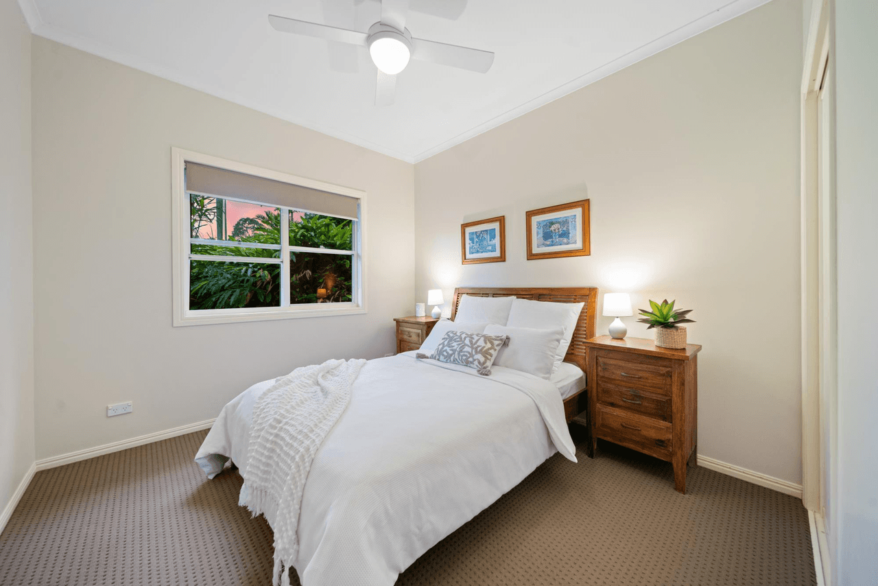 15 Wattlebird Court, CURRUMBIN VALLEY, QLD 4223