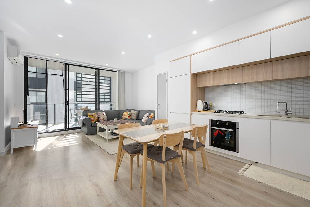 405/81B Lord Sheffield Circuit, Penrith, NSW 2750