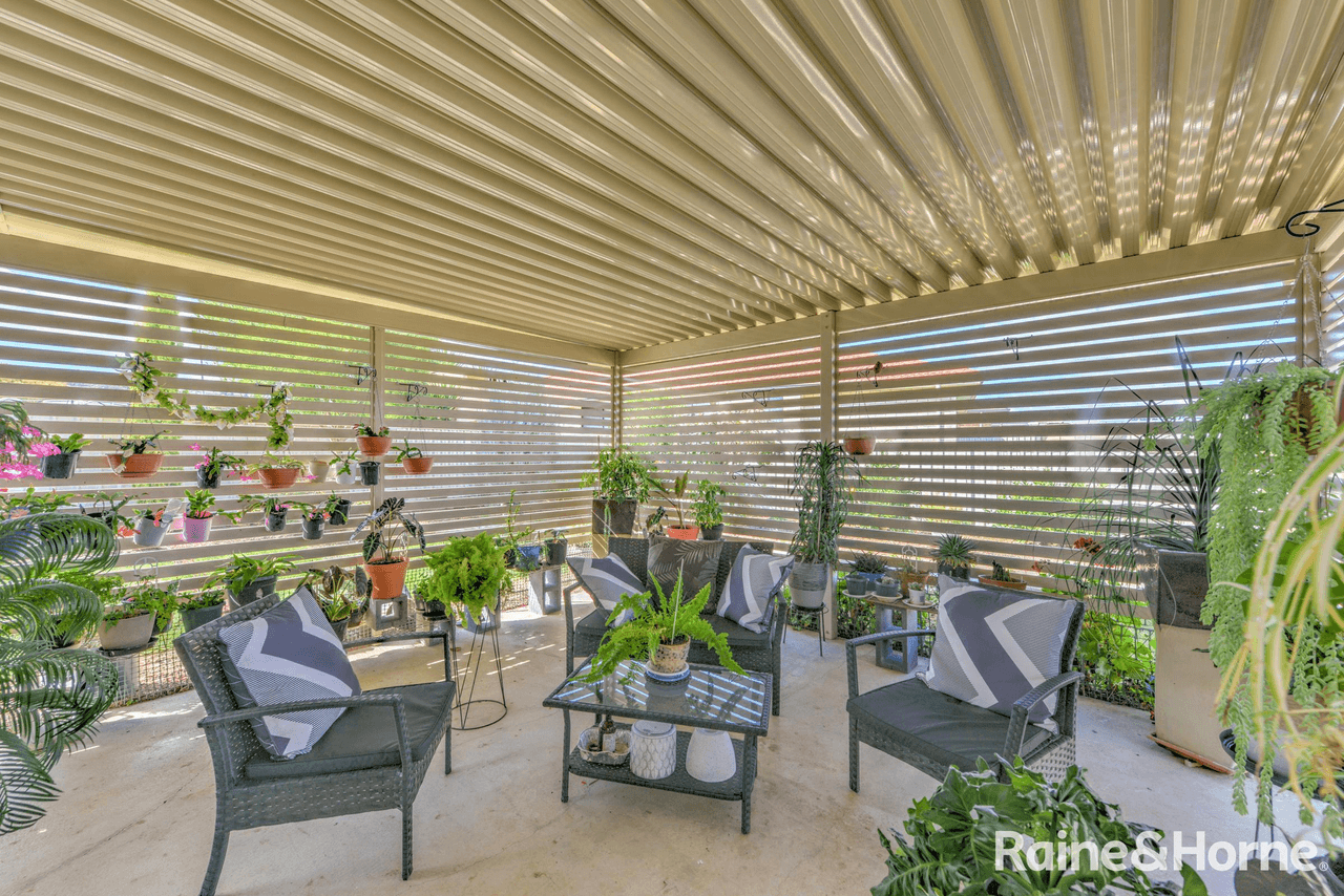 27 Orley Drive, TAMWORTH, NSW 2340