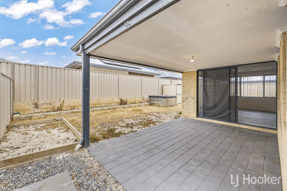 10 Yacht Way, TWO ROCKS, WA 6037