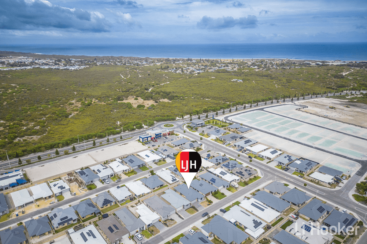 10 Yacht Way, TWO ROCKS, WA 6037