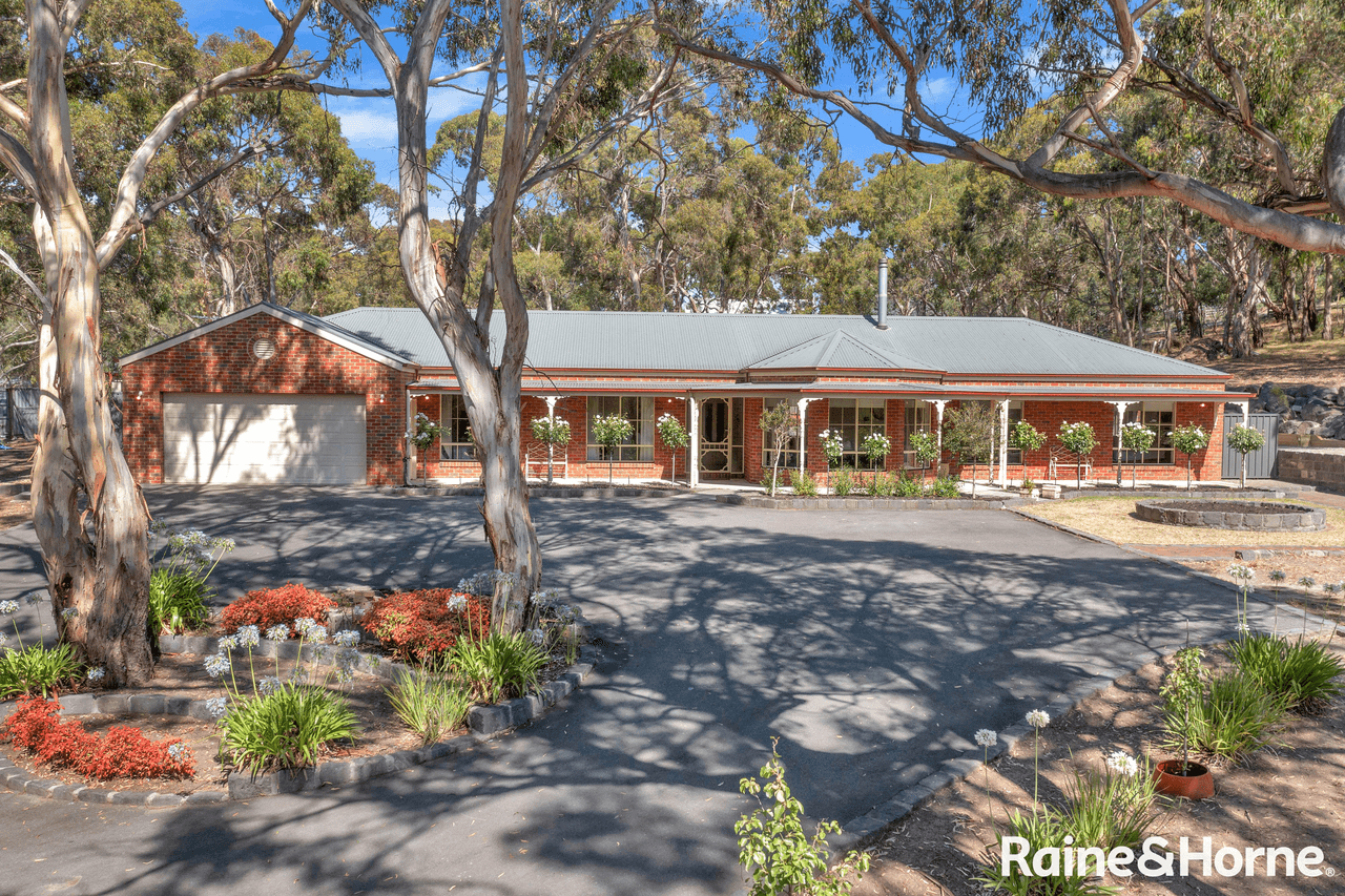 35 Webb Court, SUNBURY, VIC 3429