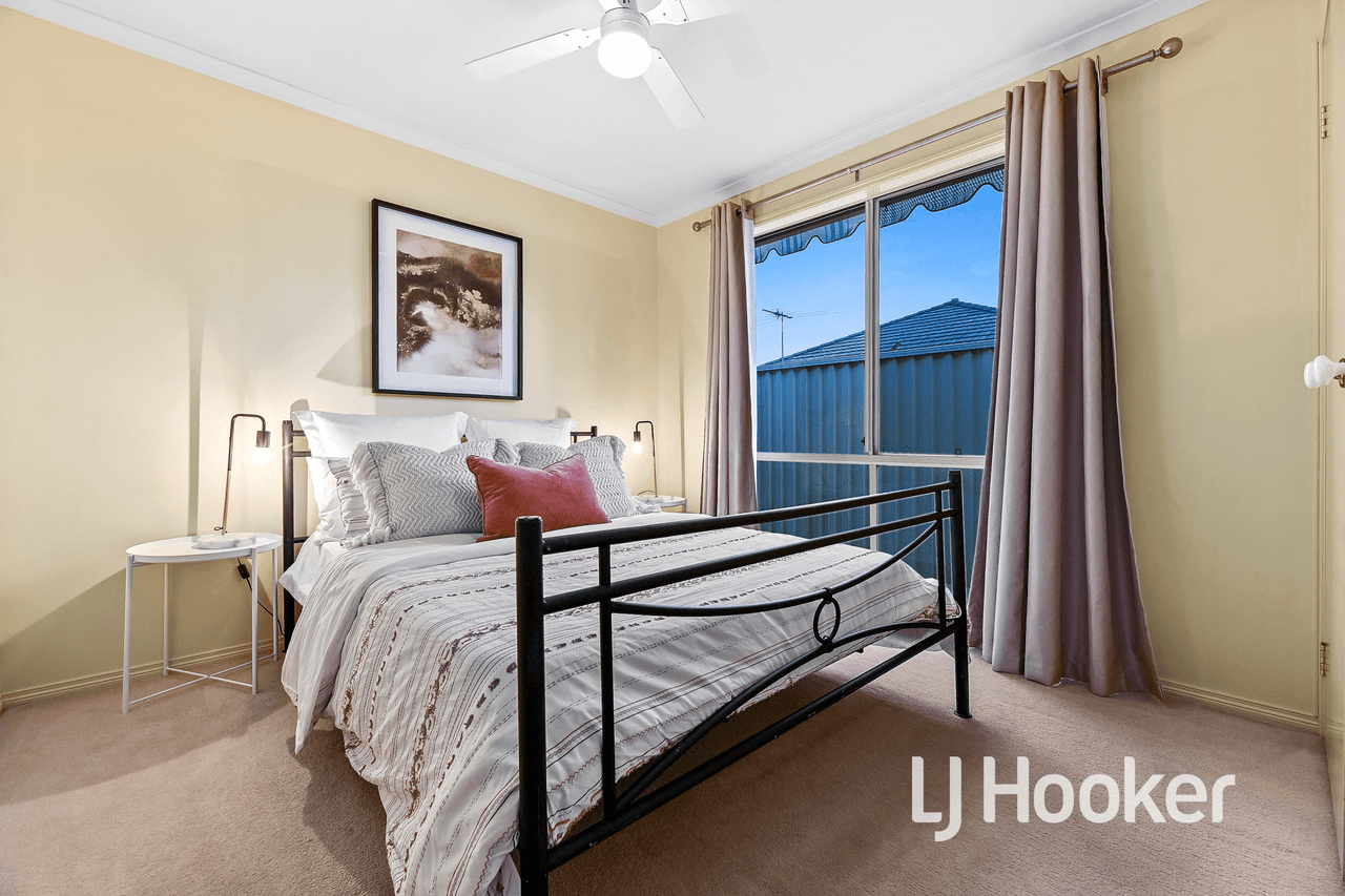 11 Buchan Green, PAKENHAM, VIC 3810