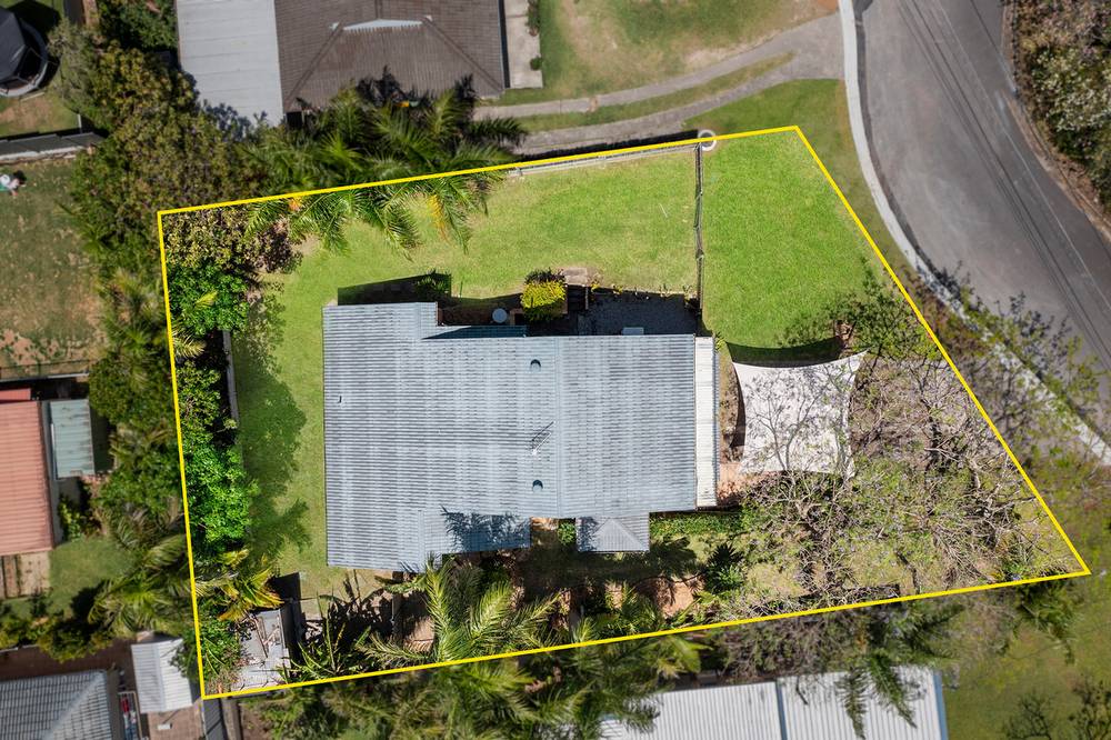 4 Gills Close, ROCHEDALE SOUTH, QLD 4123