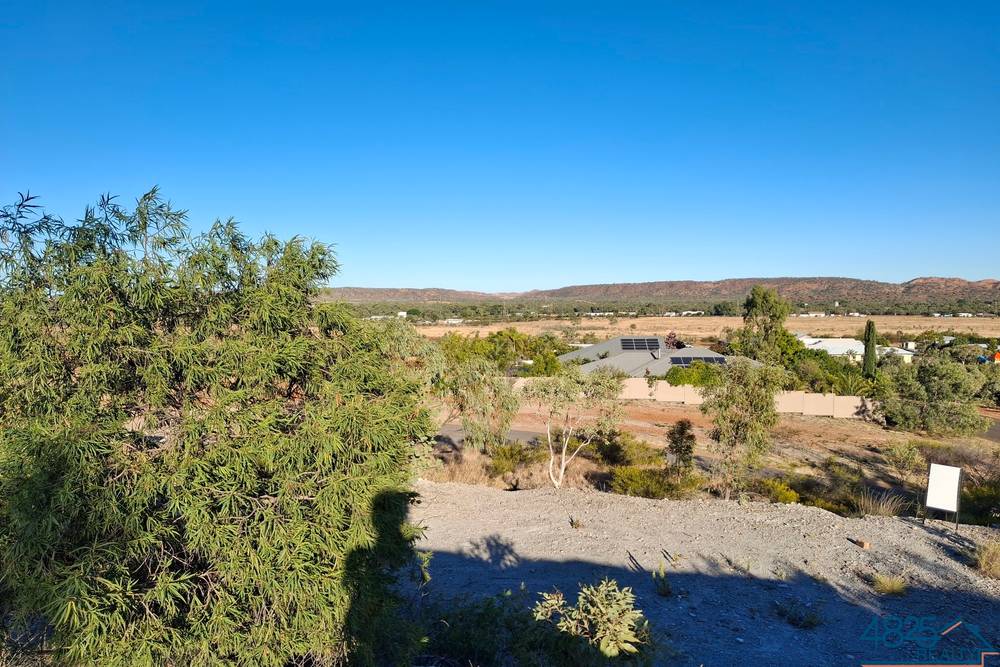 3 Staunton Lane, Mount Isa, QLD 4825