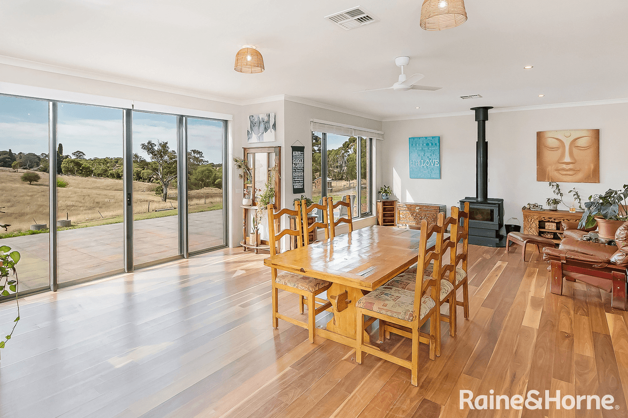 555 Springs Road, MOUNT BARKER SPRINGS, SA 5251