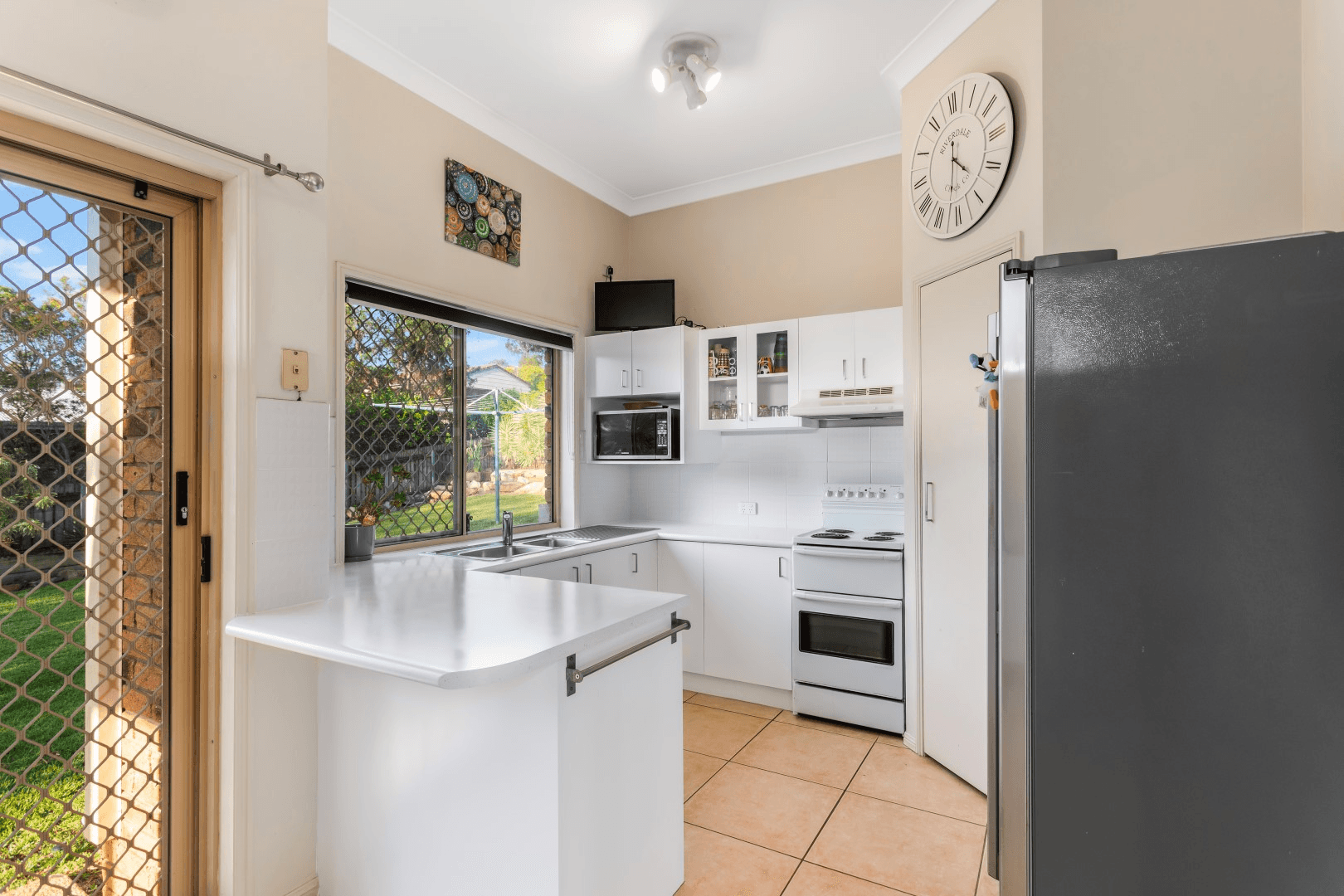 16 Lorrikeet Street, BUNDAMBA, QLD 4304