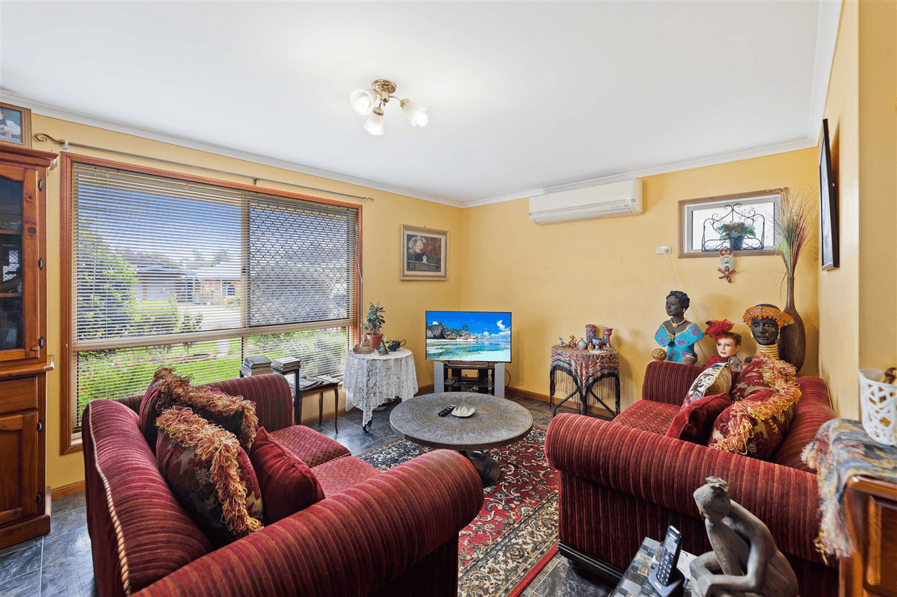 16 Dyson Drive, DARLING HEIGHTS, QLD 4350