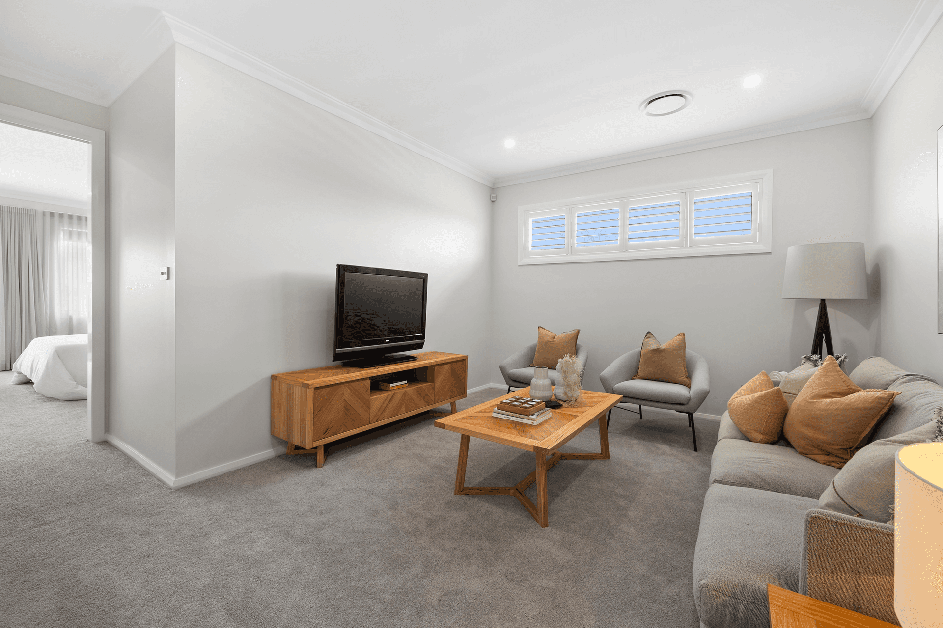 9 Parkview Avenue, Picnic Point, NSW 2213