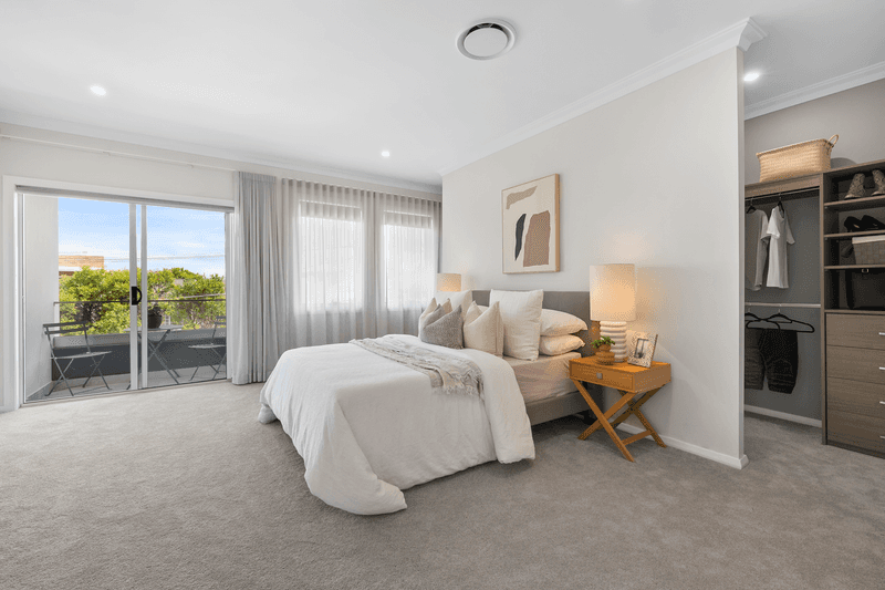 9 Parkview Avenue, Picnic Point, NSW 2213