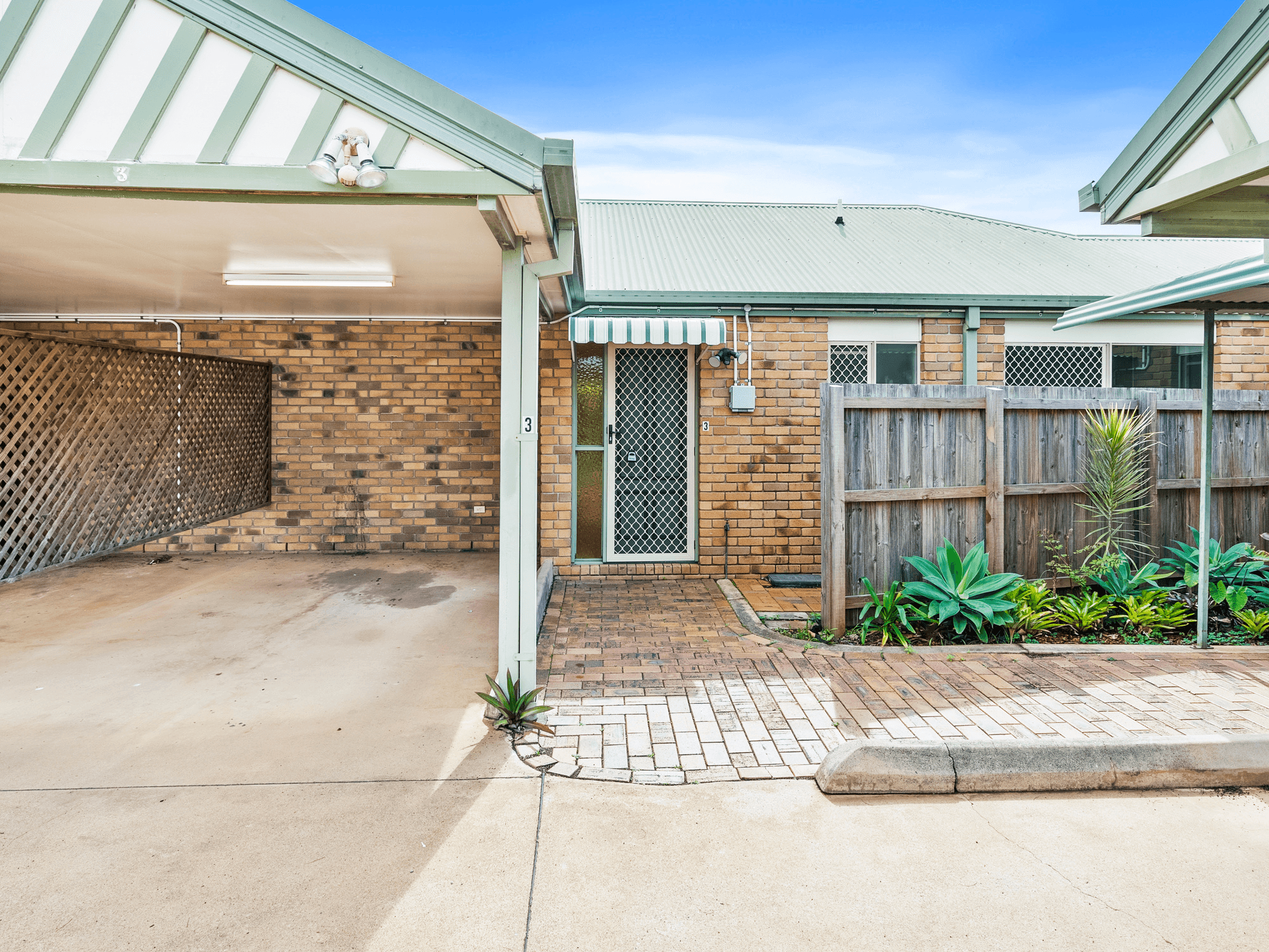 3/8 Pioneer Street, ZILLMERE, QLD 4034