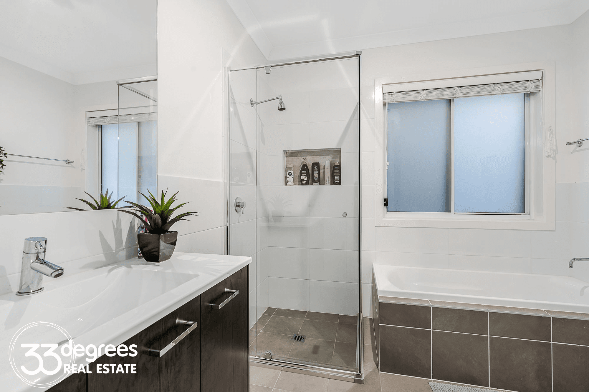 7 Artillery Street, JORDAN SPRINGS, NSW 2747