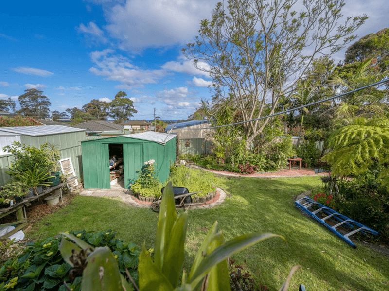 18 Clyde Street, Mollymook Beach, NSW 2539