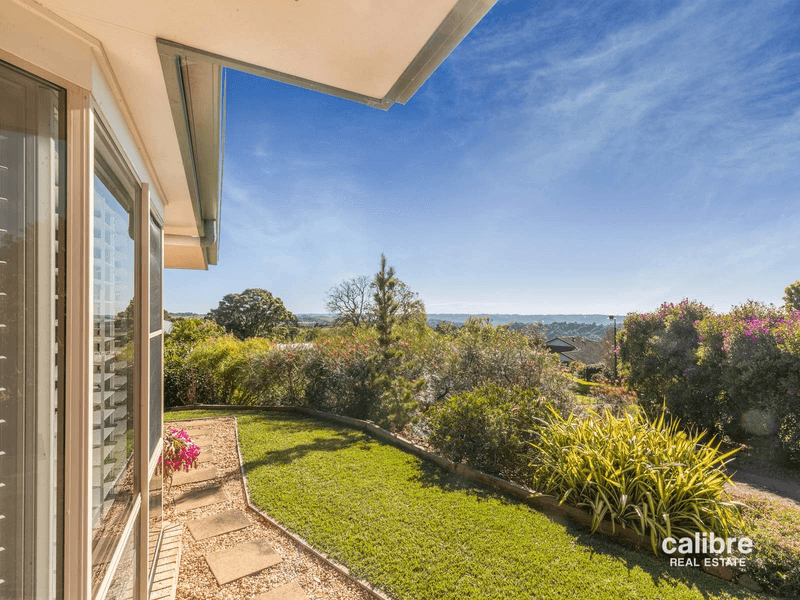 32 Lorikeet Lane, Maleny, QLD 4552