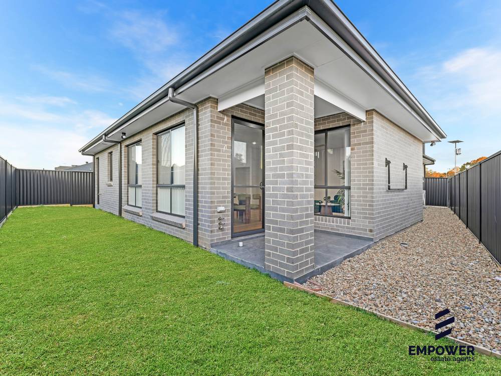 50 Preston Street, CLAYMORE, NSW 2559