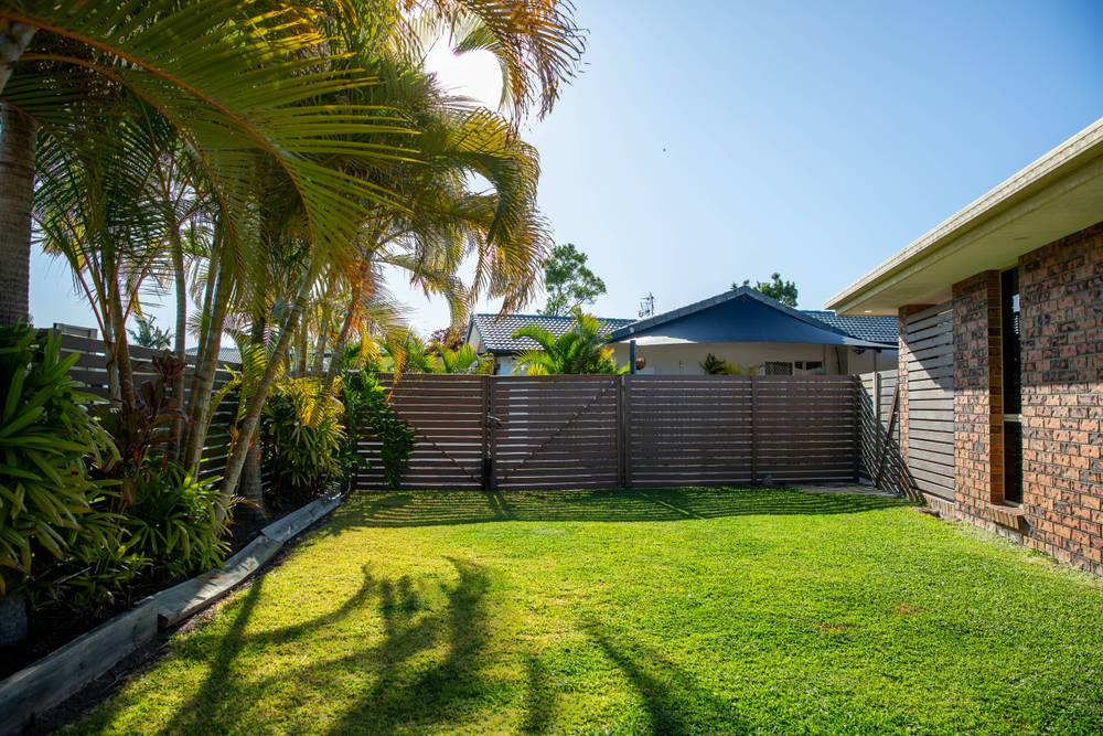 1/23 Coventry Court, LABRADOR, QLD 4215