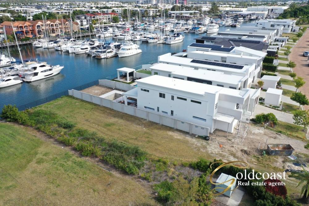 8955 The Point Circuit, Hope Island, QLD 4212