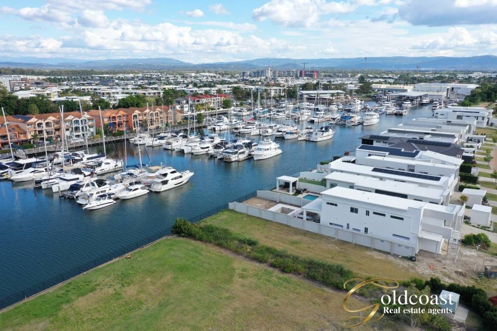8955 The Point Circuit, Hope Island, QLD 4212